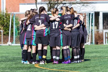 Bild 104 - B-Juniorinnen SV Henstedt-Ulzburg - MTSV Olympia Neum�nster : Ergebnis: 0:4